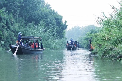 有全國環境優美鎮,中國歷史文化名鎮,全國特色景觀旅游名鎮之稱