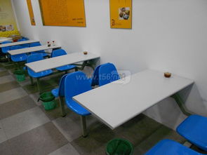 攜手優質家具，共創快餐輝煌 專業快餐桌椅，助您開店無憂