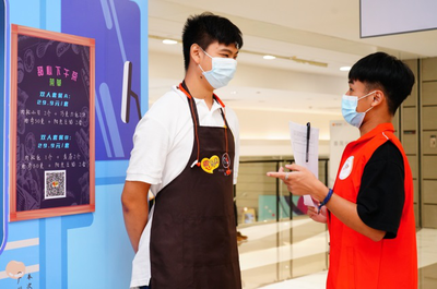 夏日樂章 音樂派對照亮朋友圈，心青年在甜心下午茶中綻放多元才能